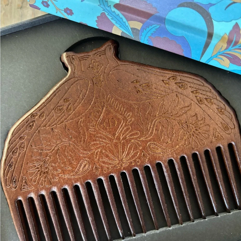 DIOR | Jardin Indien wooden hair comb